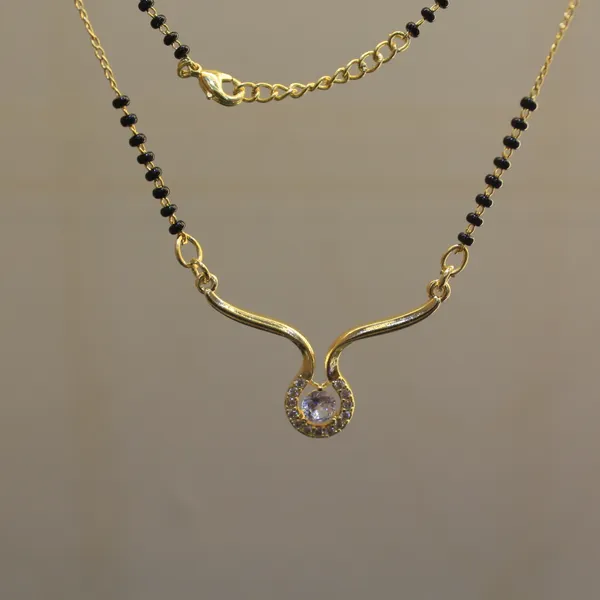 Glimsy_Gold_Plated_Anti_Tarnish_Seraphina_Curve_Mangalsutra