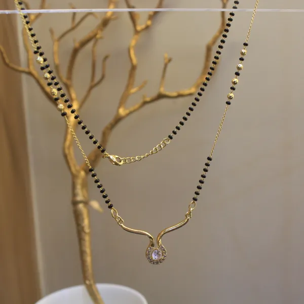 Glimsy_Gold_Plated_Anti_Tarnish_Seraphina_Curve_Mangalsutra