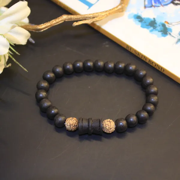 Glimsy_Grounding_Aura_-_Certified_Karungali_Bracelet