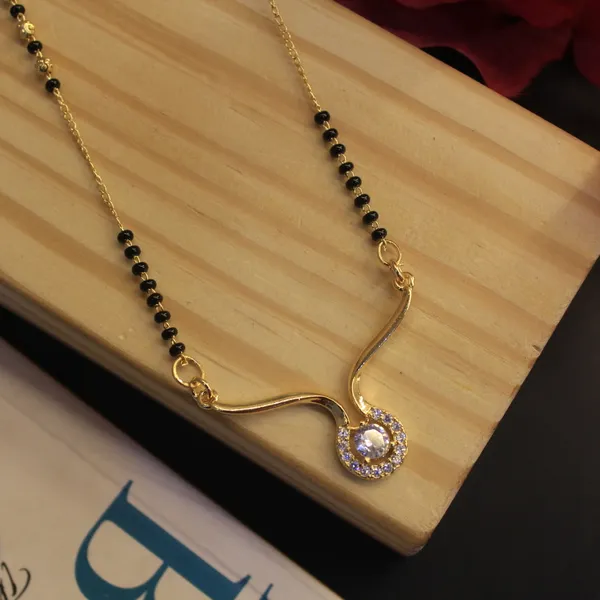 Glimsy_Gold_Plated_Anti_Tarnish_Seraphina_Curve_Mangalsutra