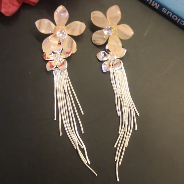 Alloy_Stylish_Korean_Earing_For_Women