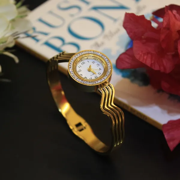 Glimsy_Women_Bracelet_Watch