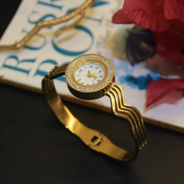 Glimsy_Women_Bracelet_Watch