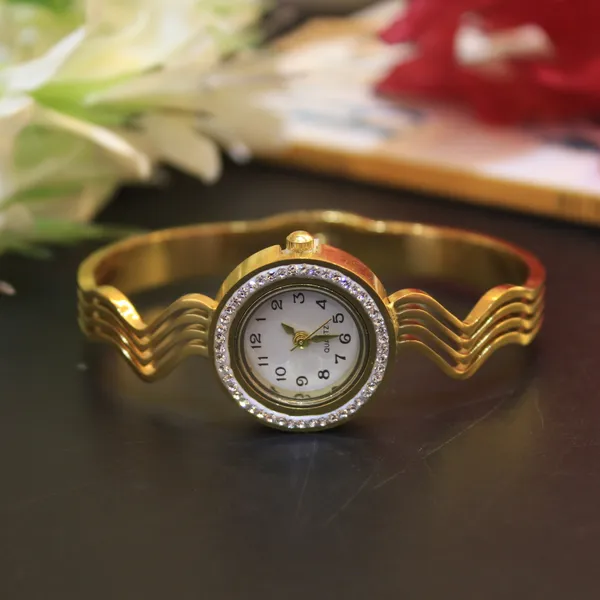 Glimsy_Women_Bracelet_Watch