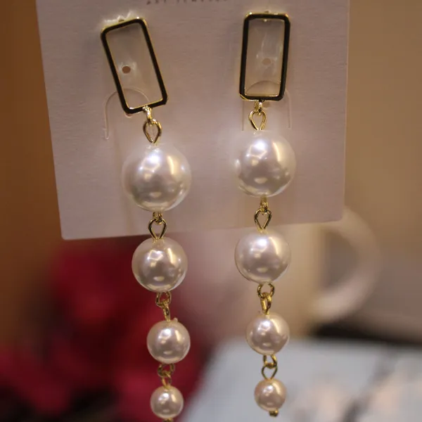 Alloy_Stylish_Korean_Earing_For_Women