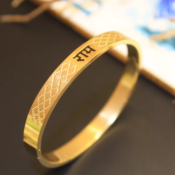 Gold_Plated_Anti_Tarnish_Ram_Bracelet_for_Men