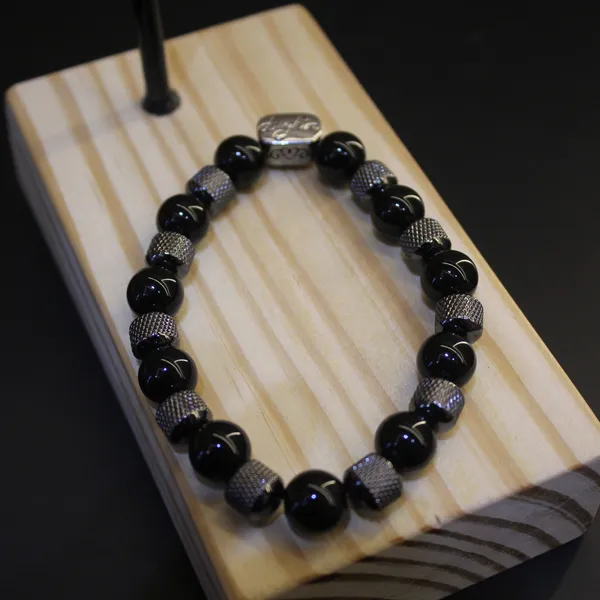 Black_Premium_Stainless_Steel_Bracelet_For_Men