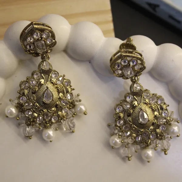 Brass_Stylish_Jhumkas_For_Women