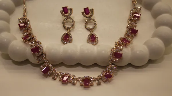 American_Diamond_Necklace_Set_For_Women