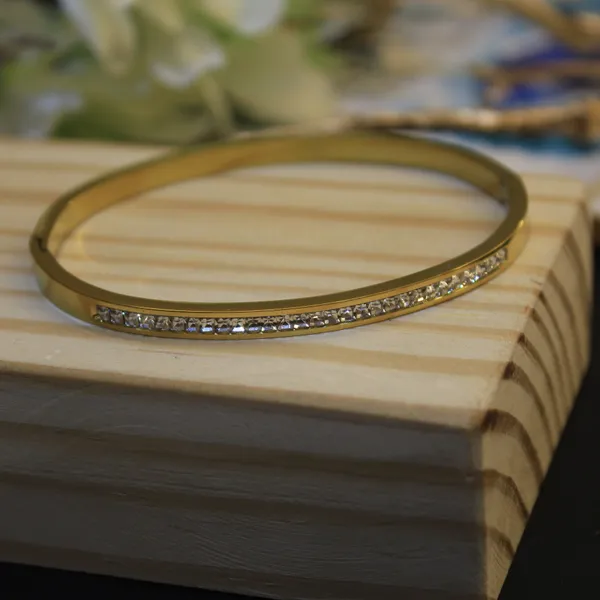 Premium_Gold_Plated_Bracelet_for_Women