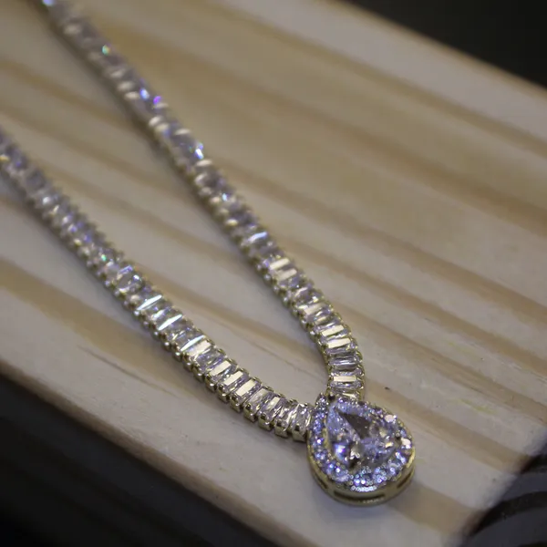 Brass_Stylish_Neck_Pendant_Set_For_Women