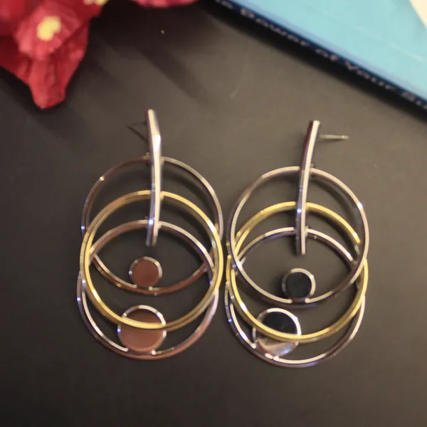 Alloy_Stylish_Western_Earing_For_Women