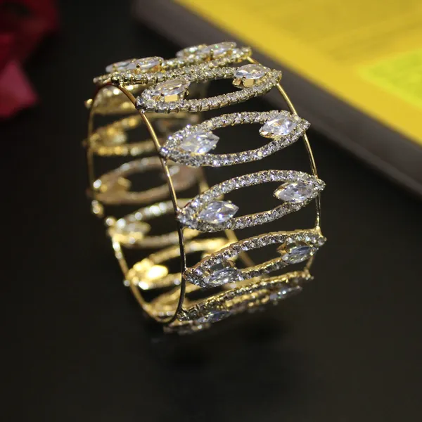 White_&_Golden_Premium_Alloy_Bracelets_For_Women