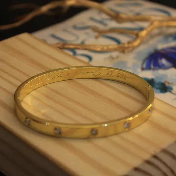 Gold_Plated_Anti_Tarnish_Cartier_Bracelet
