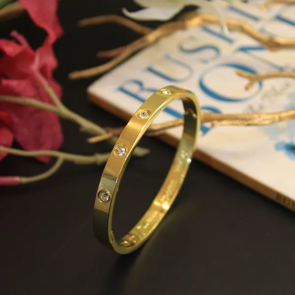 Gold_Plated_Anti_Tarnish_Cartier_Bracelet