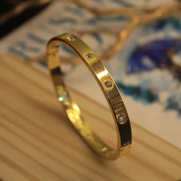 Gold_Plated_Anti_Tarnish_Cartier_Bracelet