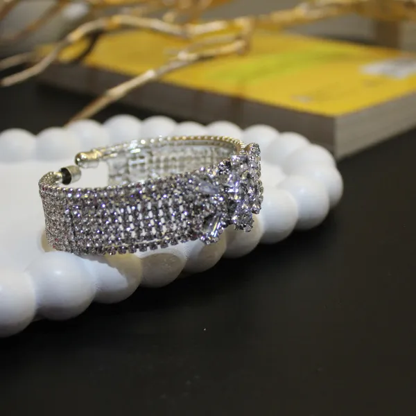 Silver_Premium_Alloy_Bracelets_For_Women