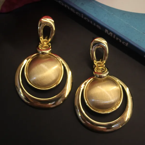 Alloy_Stylish_Western_Earing_For_Women