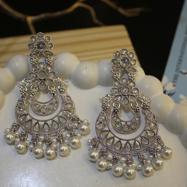 Brass_Stylish_Jhumkas_For_Women