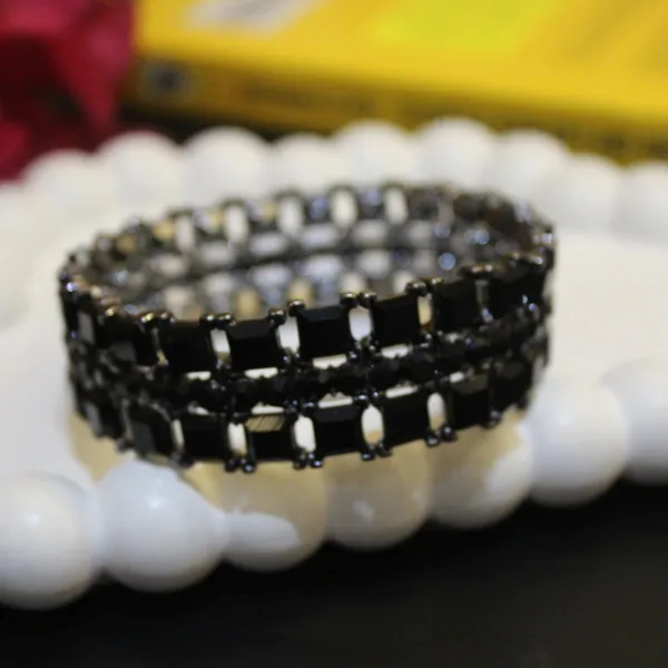 Black_Premium_Crystal_Stretch_Bracelets_For_Women