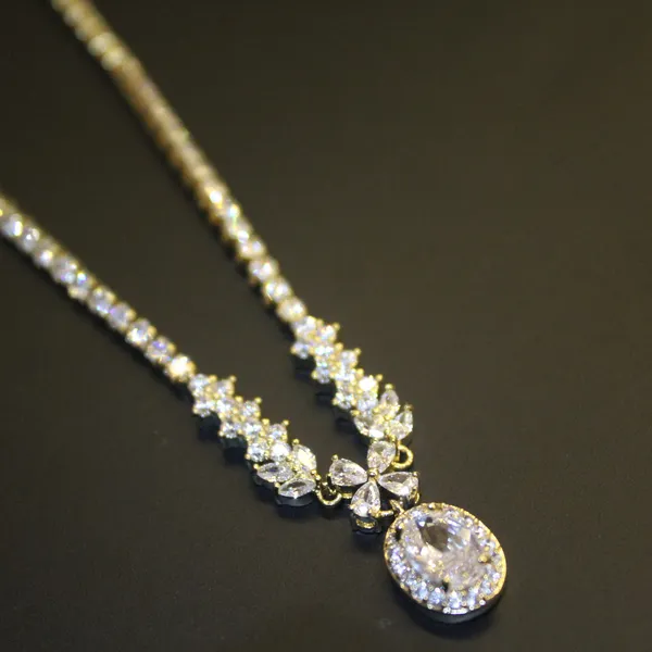 Brass_Stylish_Neck_Pendant_Set_For_Women