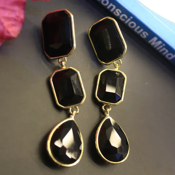 Alloy_Stylish_Western_Earing_For_Women