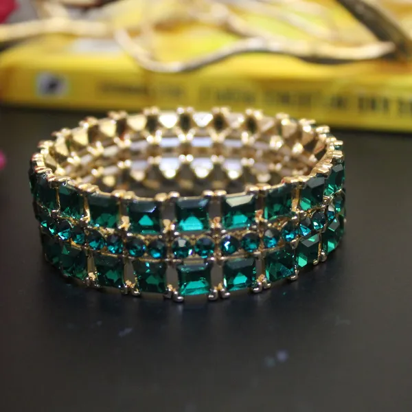 Green_Premium_Crystal_Stretch_Bracelets_For_Women