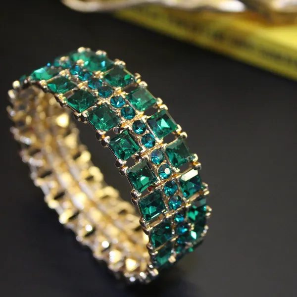 Green_Premium_Crystal_Stretch_Bracelets_For_Women