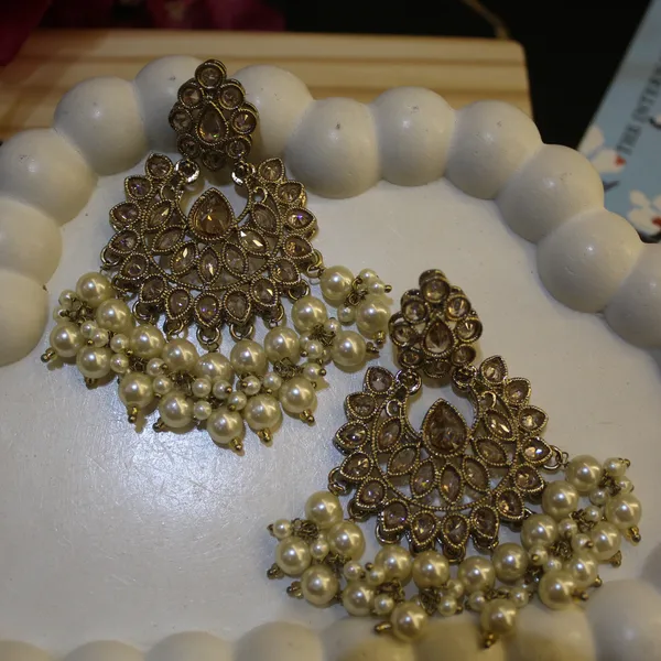 Brass_Stylish_Jhumkas_For_Women