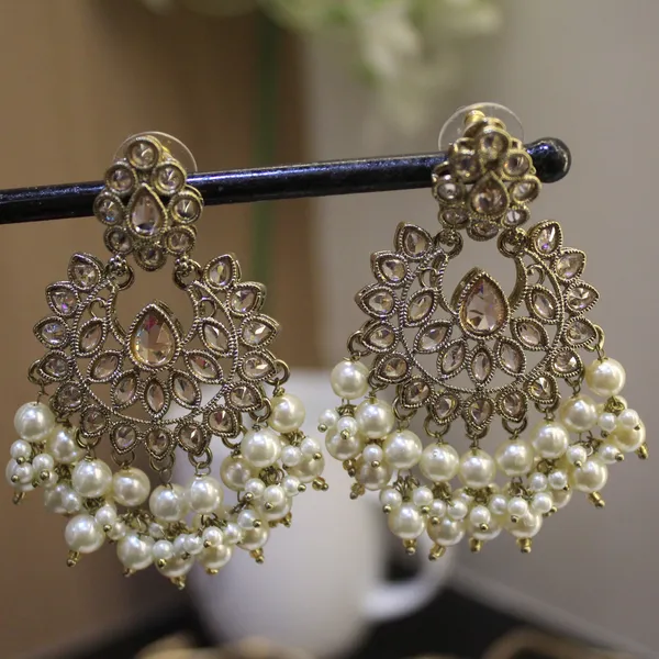 Brass_Stylish_Jhumkas_For_Women