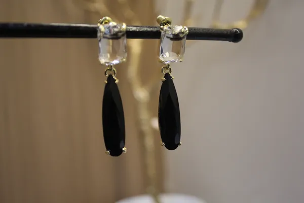 Alloy_Stylish_Western_Earing_For_Women