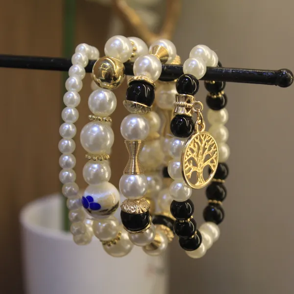 Glimsy_Women__Charms_Bracelets