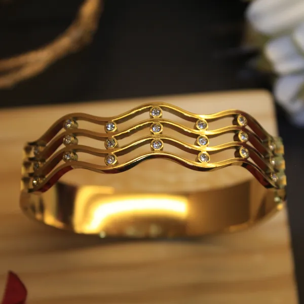 Gold_Plated_Anti_tarnish_Zig_Zag_Stone_Stubbed_Bracelet