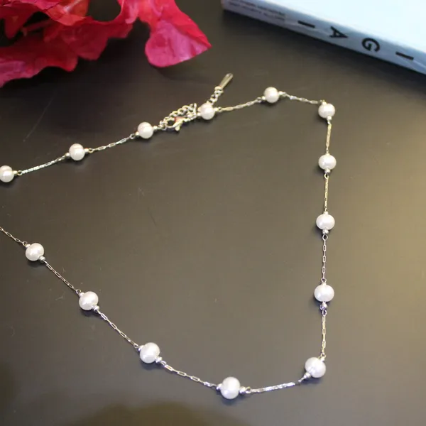 Silver_&_White_Premium_Stainless_Steel_Neck_Pendant_For_Women