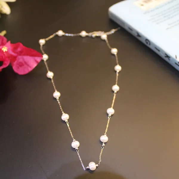 Silver_&_White_Premium_Stainless_Steel_Neck_Pendant_For_Women