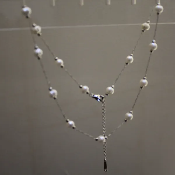 Silver_&_White_Premium_Stainless_Steel_Neck_Pendant_For_Women