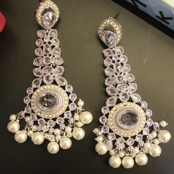 Brass_Stylish_Jhumkas_For_Women