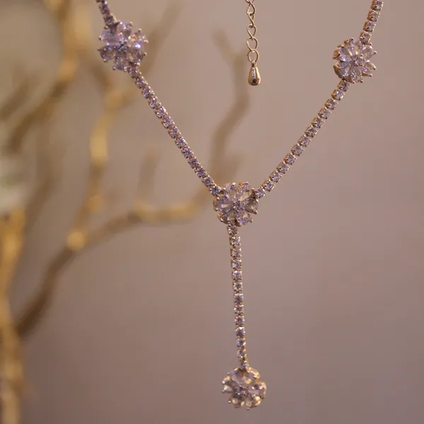 Brass_Stylish_Neck_Pendant_Set_For_Women