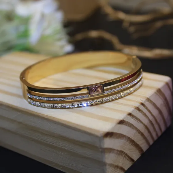Gold_Plated_Anti_Tarnish_Cubic_Zirconia_Baby_Pink_toned_Bracelet_Bangle_
