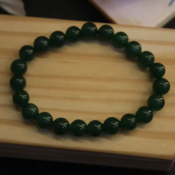 Glimsy_Harmony_Luck_-_Certified_Green_Jade_Bracelet