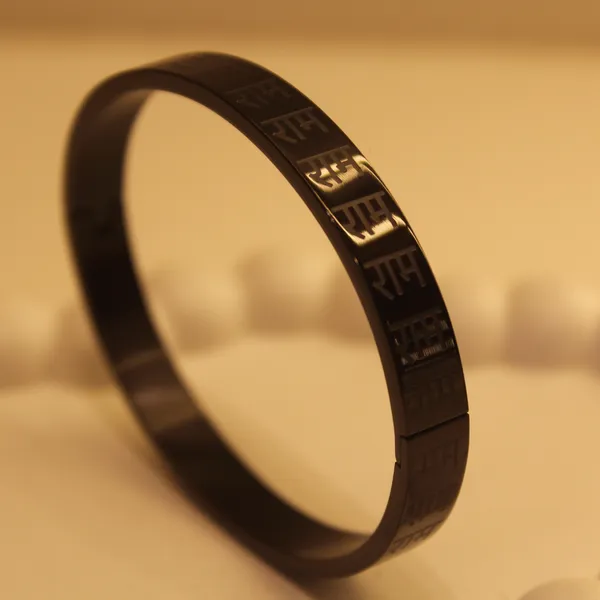 Stylish_Alloy_Bracelet_For_Men