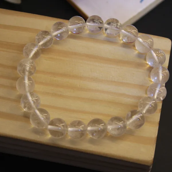 Glimsy_Divine_Clarity_-_Certified_Natural_Sphatik_Bracelet