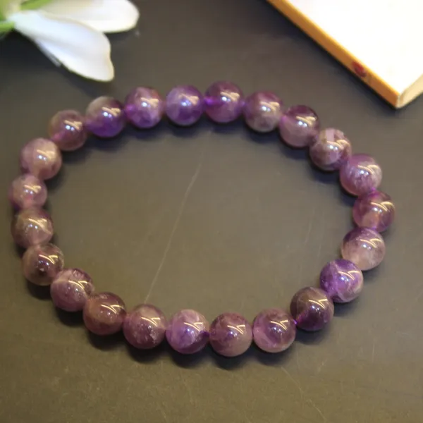 Glimsy_Calm_Aura_-_Certified_Amethyst_Bracelet