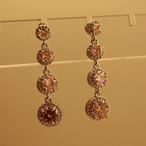Alloy_Stylish_Western_Earing_For_Women