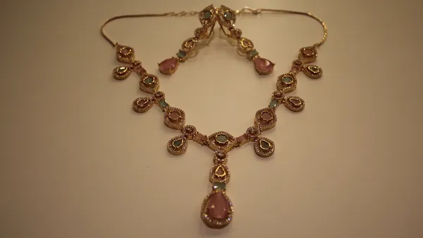 American_Diamond_Necklace_Set_For_Women