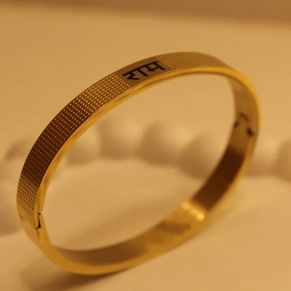 Gold_Plated_Anti_Tarnish_Ram_Bracelet_For_Men