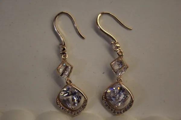 White_&_Golden_Premium_Stainless_Steel_Western_Earring_For_Women