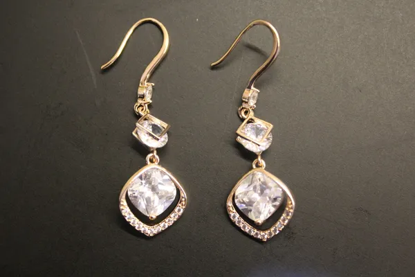 White_&_Golden_Premium_Stainless_Steel_Western_Earring_For_Women