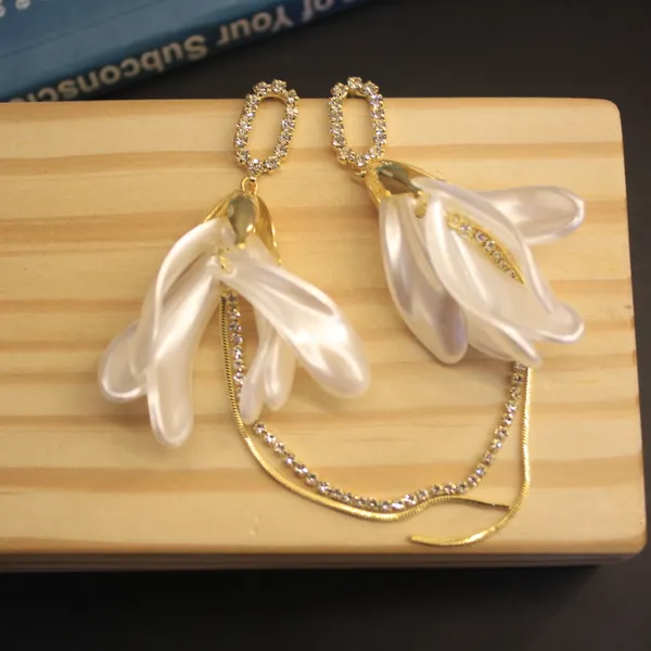 Alloy_Stylish_Korean_Earing_For_Women