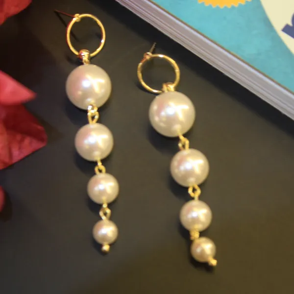 Alloy_Stylish_Korean_Earing_For_Women